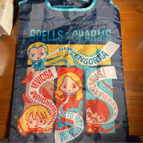 Harry Potter collection bundle- books, figurines, wands, book bag & more - Picture 17 of 17